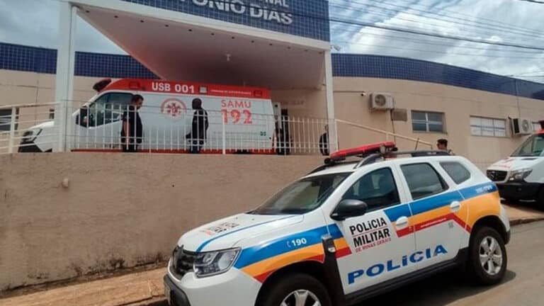 Grave! Homem é contido por populares e preso por estupro após ser encontrado nu sobre idosa em Varjão de Minas