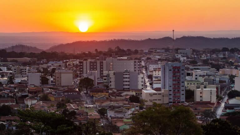 Calorão! Termômetros podem chegar aos 40ºc nesta quinta-feira em João Pinheiro; um dos dias mais quentes do ano